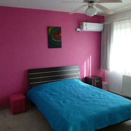 Double Room With Ensuite Bathroom At Datacom Building Nicósia Exterior foto