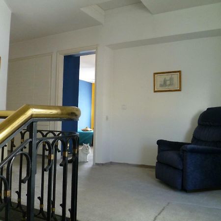 Double Room With Ensuite Bathroom At Datacom Building Nicósia Exterior foto